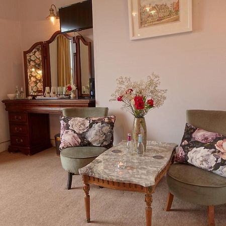 Courtmacsherry Hotel Extérieur photo