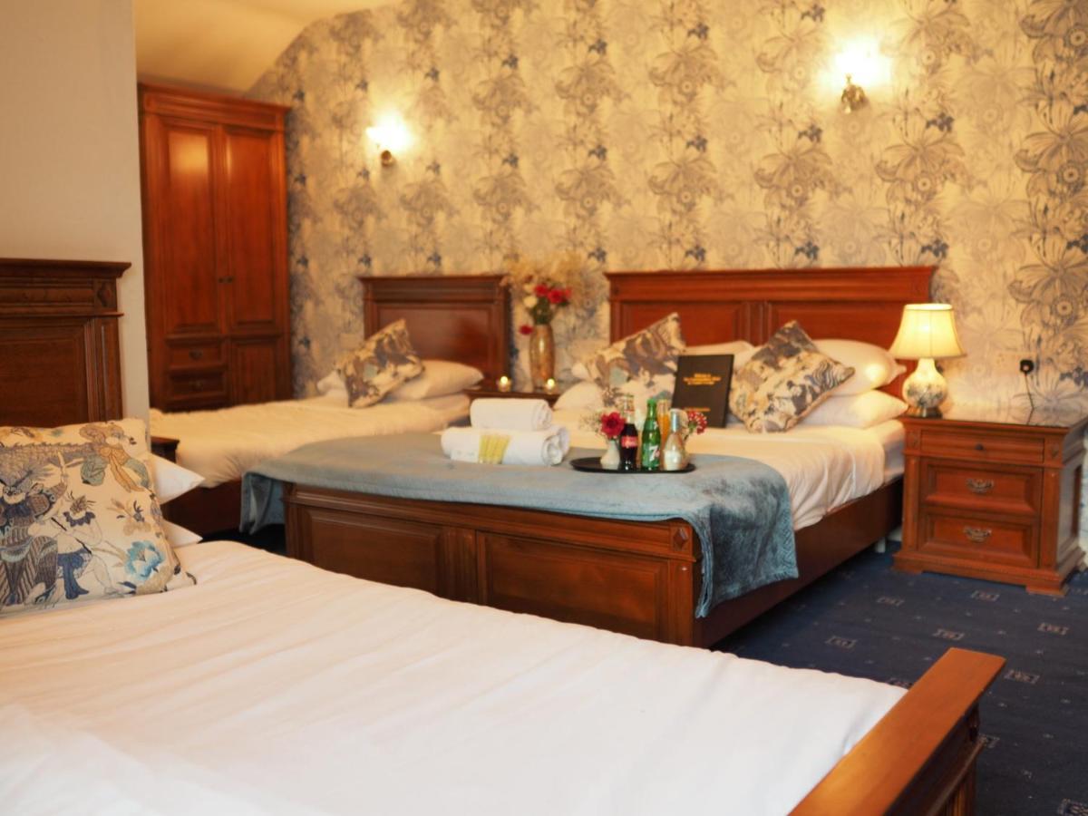 Courtmacsherry Hotel Extérieur photo