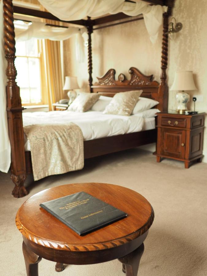 Courtmacsherry Hotel Extérieur photo