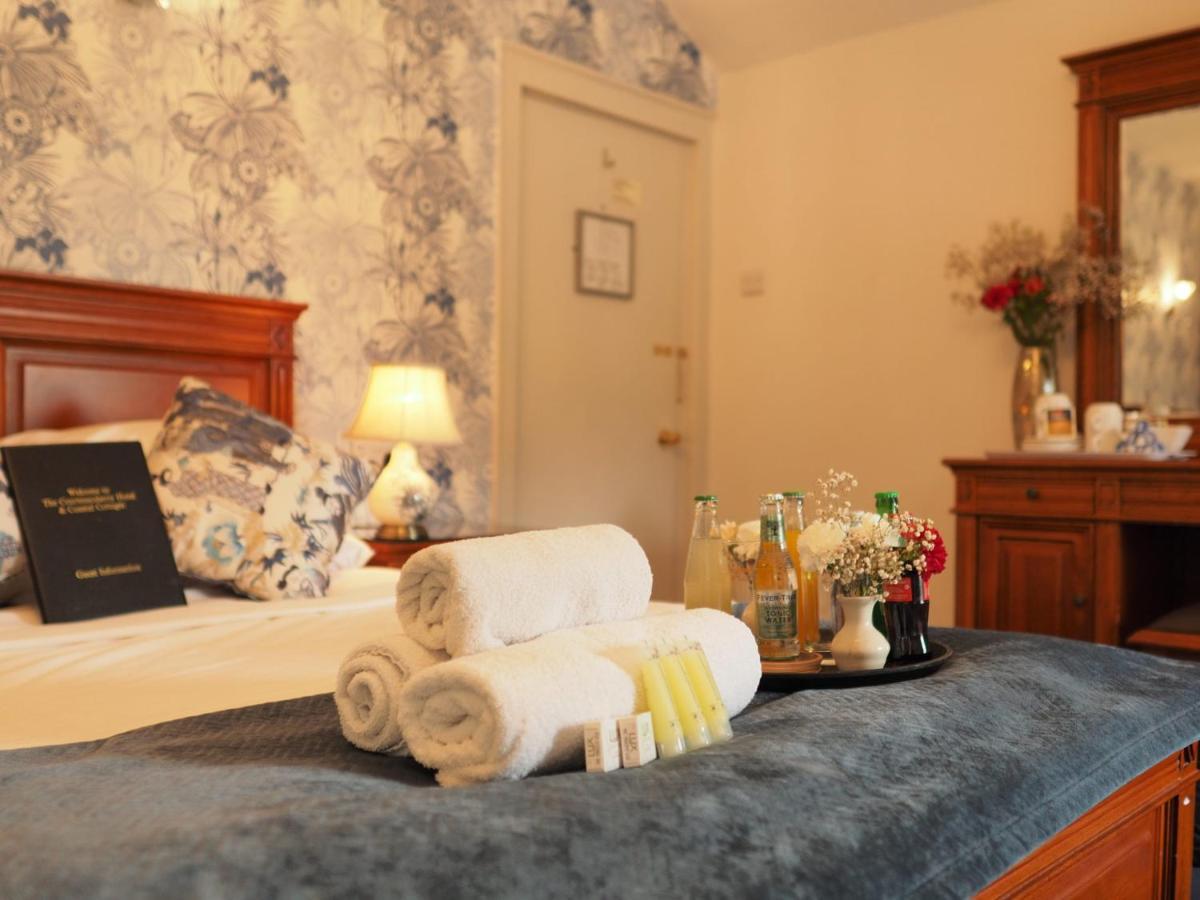 Courtmacsherry Hotel Extérieur photo